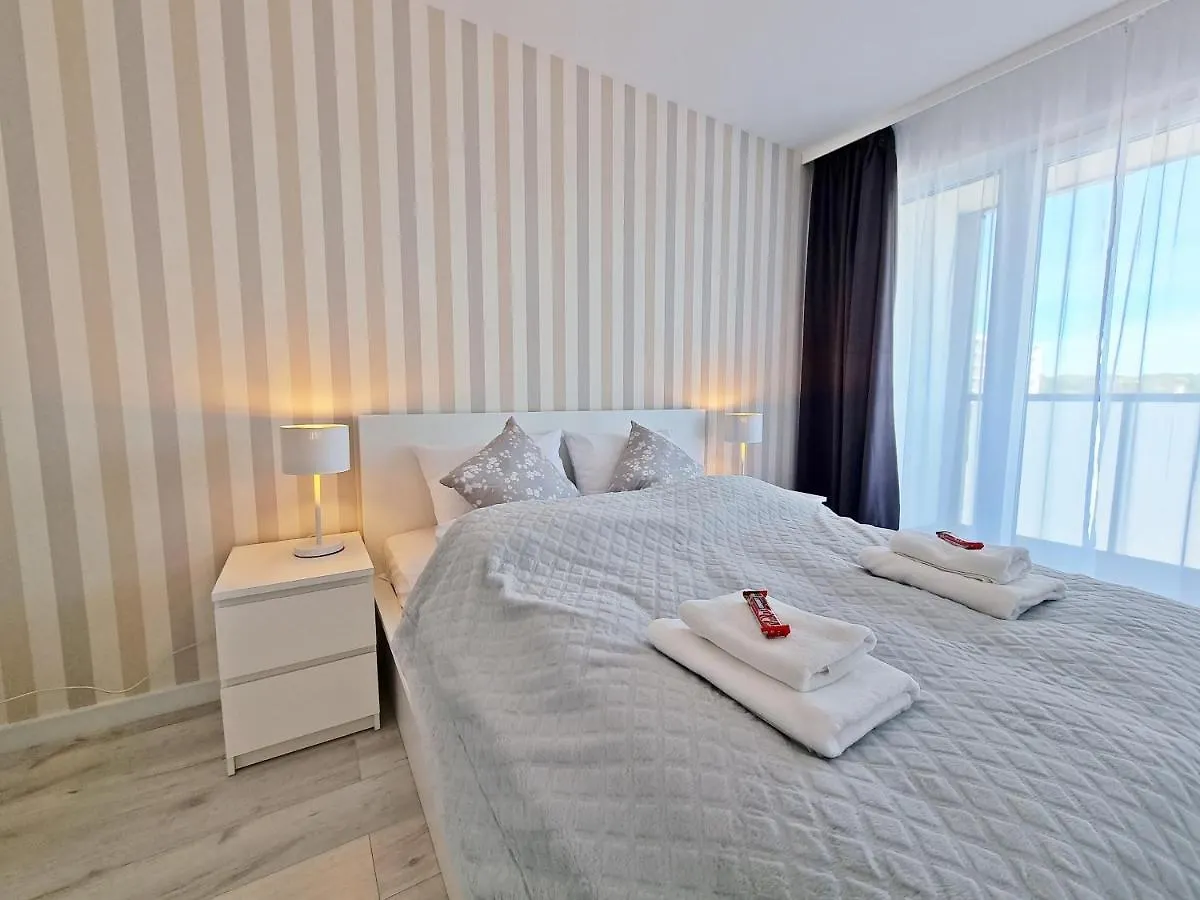 Appartement Apartament Alabaster - Basen, Sauna, Jacuzzi, Silownia, Restauracja - 365Pam Kołobrzeg